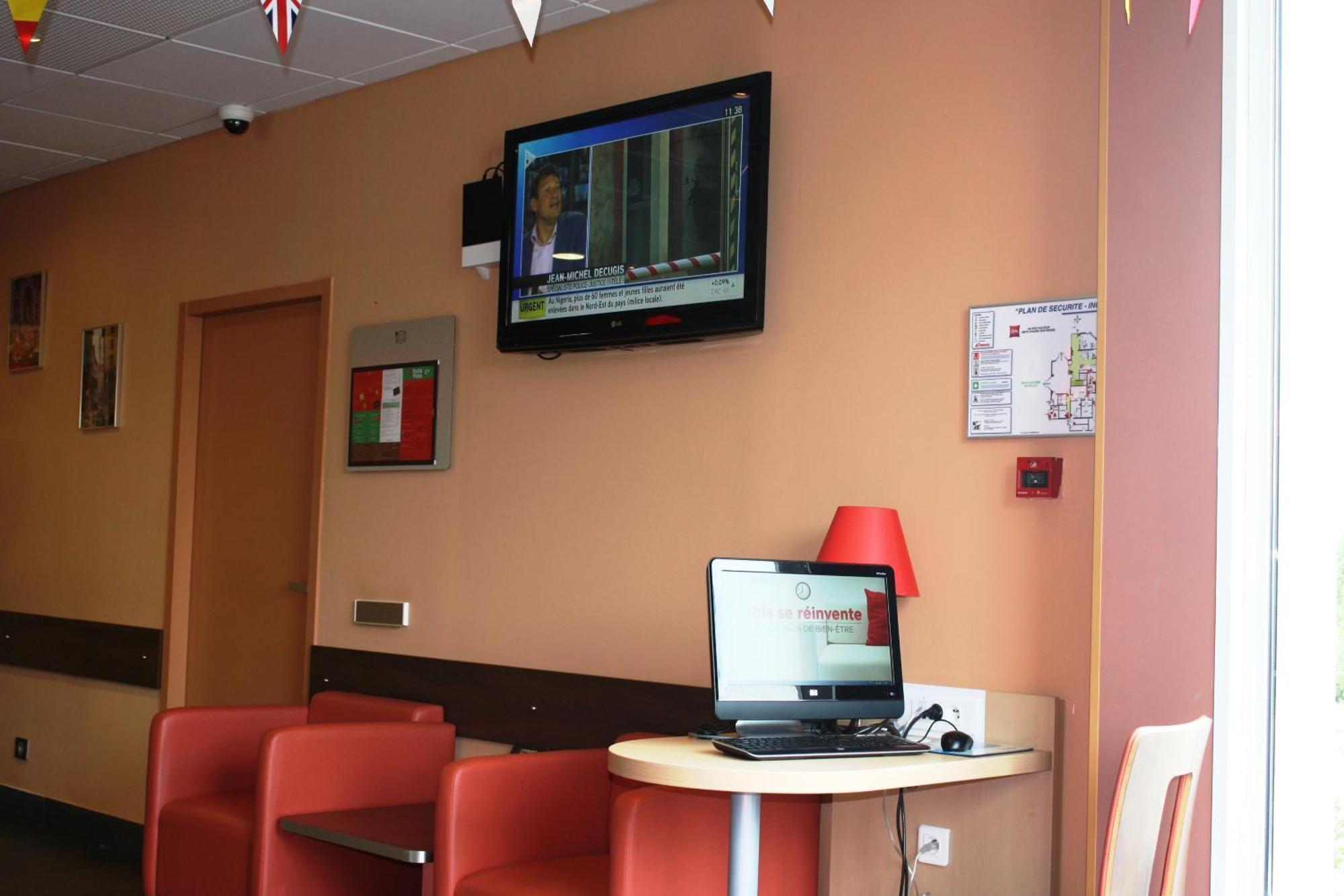 Ibis Lyon Sud Chasse Sur Rhone Hotel Екстериор снимка